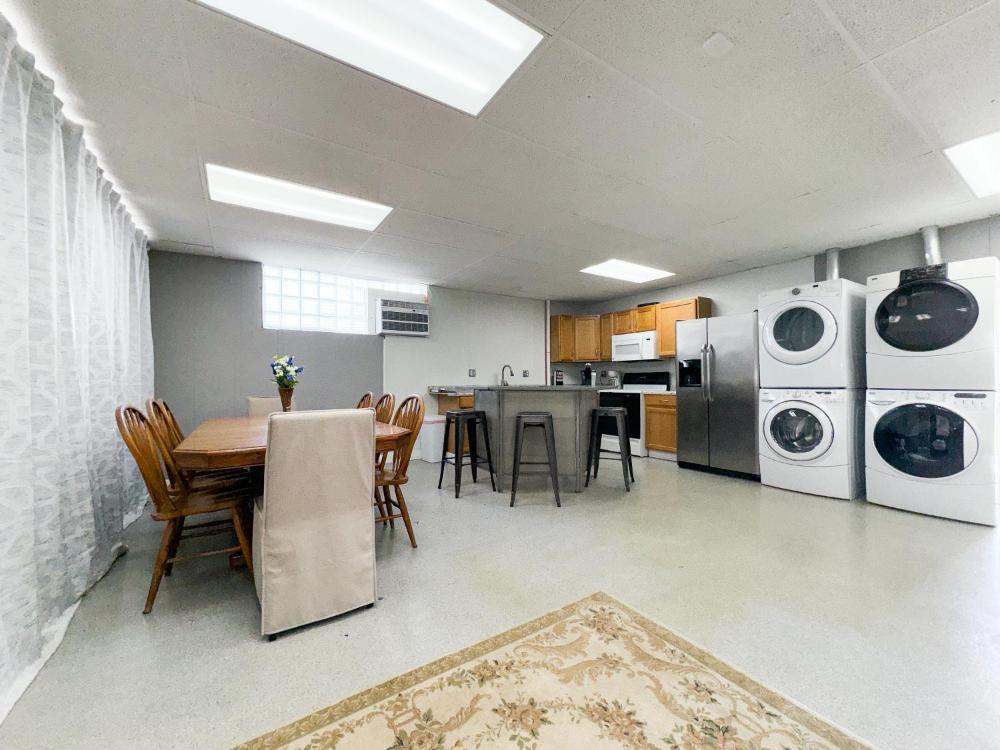 5 Bedroom, 2 Bath, Ranch Style